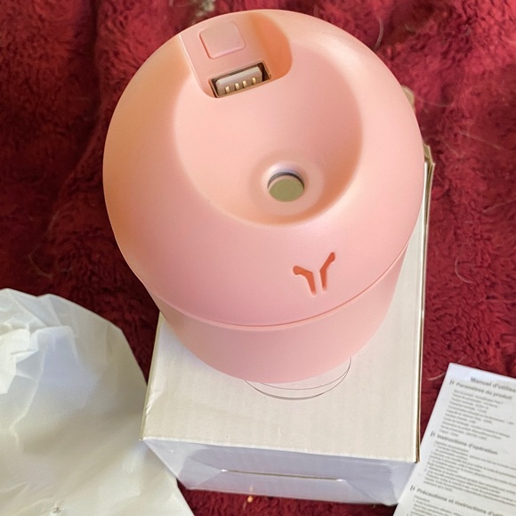 USB Colorful Humidifier - Picture 2 of 2